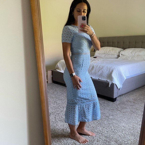 Boohoo Lace Dress - Picture 2 of 2